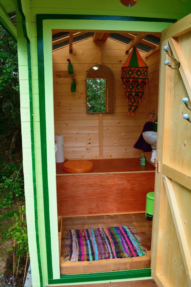 Toilet, compost toilet, eco, green, natural, compost, funky, yurt, holiday, retreat, private, wales, ceredigion, llangrannog, new quay