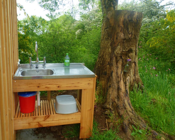 eco friendly living, eco tourism, sustainable living, off grid camping